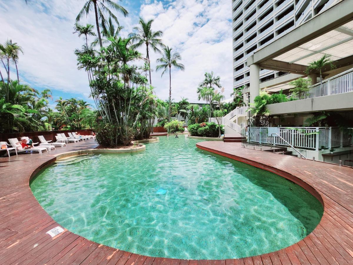 Cairns Luxury Seafront Apartment Exterior foto